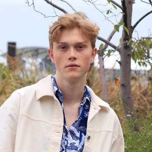 Meet your Posher, Alex